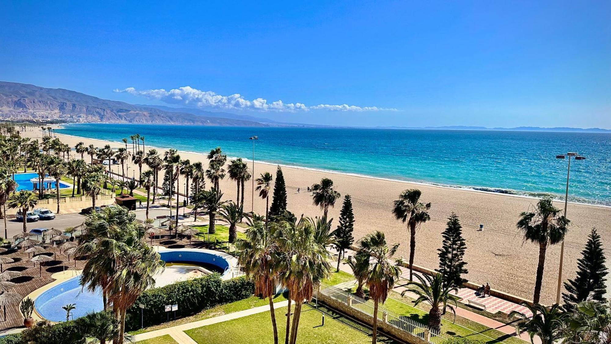 Ferienwohnung Vista Del Mar Residencial Roquetas de Mar Exterior foto